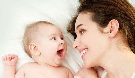 母乳成分分析仪谈母乳促进宝宝肠道发育